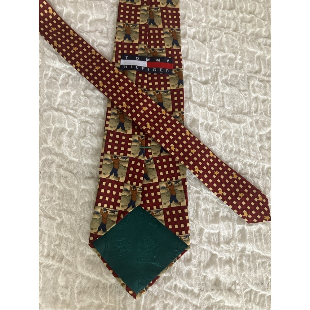 Vintage 1990s Tommy Hilfiger Mens Neck Novelty Tie Golfer Golf Red 100% Silk